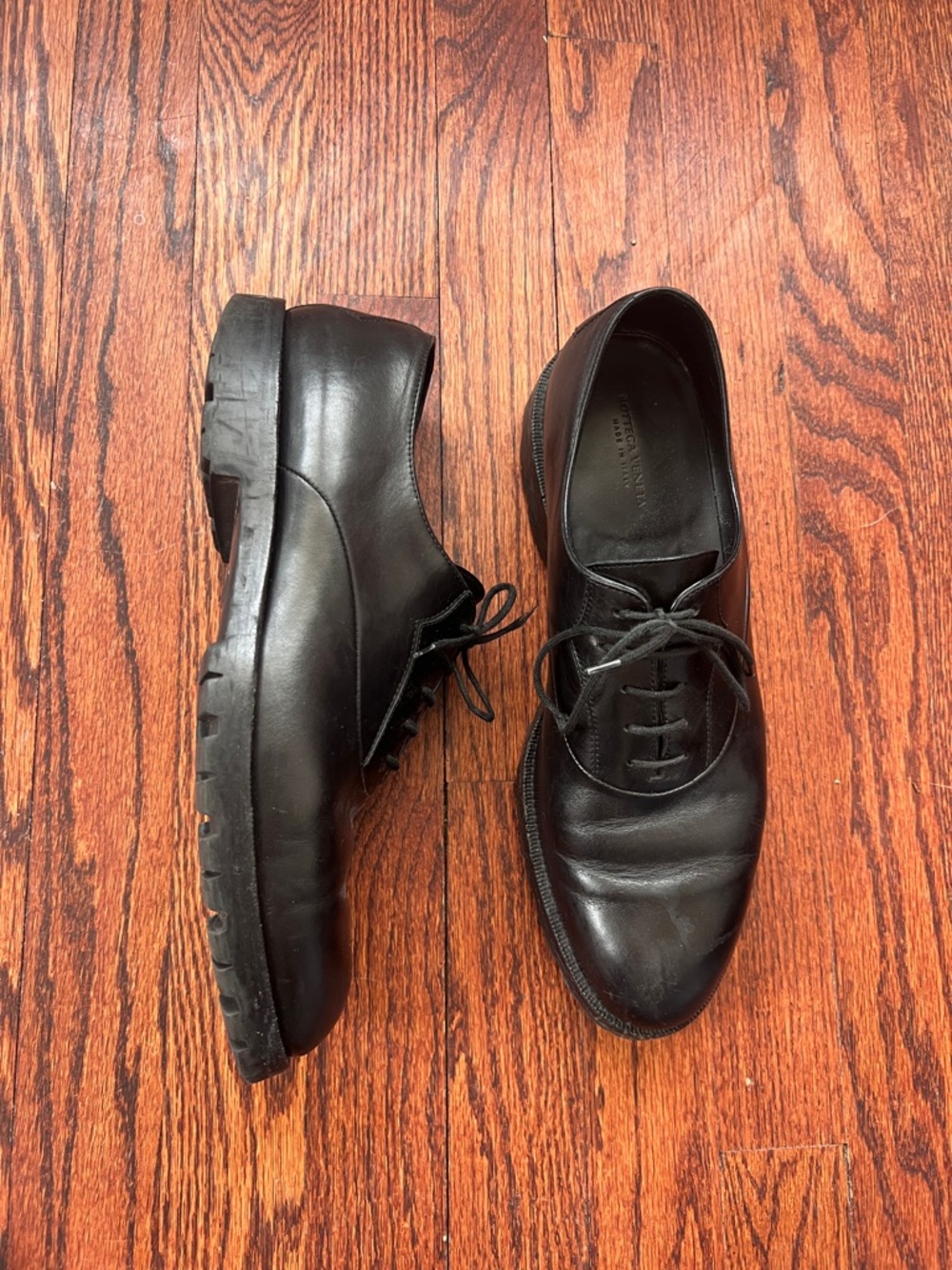 Bottega Veneta Black Leather Lace-Up Loafers
